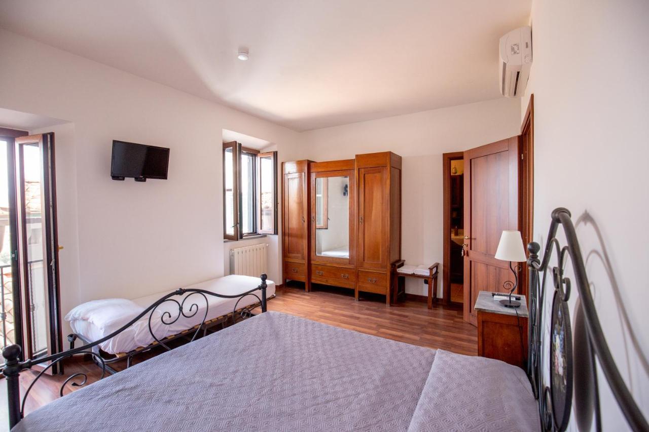 Antica Dimora Della Chiesa Apartment Olevano Romano Bagian luar foto